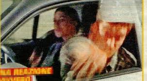 Ospite di verissimo, la showgirl rivela un retroscena accaduto mesi fa. Antonino Spinalbese Si Arrabbia Coi Paparazzi Il Fidanzato Di Belen Rodriguez Lancia Una Bottiglia