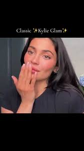 Doing Kylie Jenner Makeup Routine from Vogue