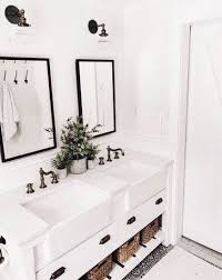 50 Rustic Modern Farmhouse Bathroom For Cottage Ideas Inspira Spaces White Bathroom Modern Farmhouse Bathroom Bathroom Inspiration