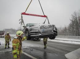 Maybe you would like to learn more about one of these? Schwangere Im Spital Nach Schleuderfahrt Bei Schnee Niederosterreich Heute At