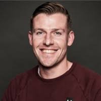 40+ "Stringfellow" profiles