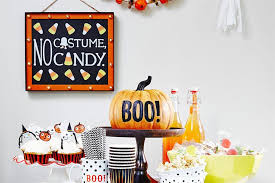 Check spelling or type a new query. 50 Spook Tacular Diy Halloween Decorating Ideas Loveproperty Com