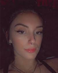 Lily Wilkinson's Instagram, Twitter & Facebook