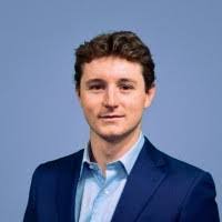 Max Malloy's Instagram, Twitter & Facebook