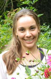 Children Learning English Affectively: Interviewing Affective Educators: Beatriz  Siqueira