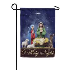 They also pair well with bird feeders, garden arbors, outdoor fountains and. Christmas Garden Flags Free Shipping On All Christmas Garden Flags Flagsrus Org