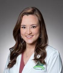 Hannah Greenfield's Instagram, Twitter & Facebook