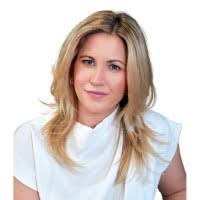 Holly Hendershot's Instagram, Twitter & Facebook