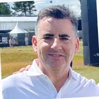 Russell Borrie's Instagram, Twitter & Facebook