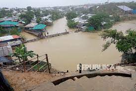 Arti mimpi banjir ini juga menandakan akan terjadi perubahan dalam hidupmu. Banjir Jadi Mimpi Buruk Pengungsi Rohingya Di Bangladesh Republika Online