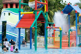 Mulai 14 Oktober Tiket Masuk Ancol Gratis Atlantis water adventure alias yang lebih dikenal dengan sebutan atlantis saja, merupakan salah satu wahana permainan di ancol. mulai 14 oktober tiket masuk ancol gratis