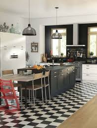 Cuisine Ilot Central 12 Photos De Cuisinistes Cuisine Contemporaine Meuble Cuisine Cuisine Noire