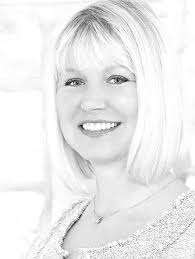 2011_Top 100 Women.qxp