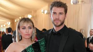 Liam hemsworth was born on january 13, 1990, in melbourne, australia, and is the younger brother of actors chris hemsworth and luke hemsworth. Miley Cyrus Only Has Love For Liam Hemsworth Cnn