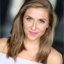 Paige Ellen (@ItsPaigeSmith)