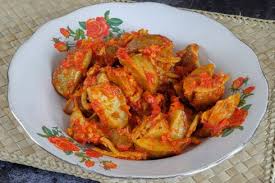 Selain semur, jengkol juga bisa dimasak dengan bumbu lain. Resep Sambal Goreng Jengkol Tambah Telur Bebek Rebus