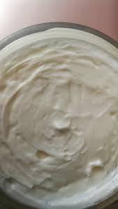 Creme Superpuissante Anti Age Et Reparatrice Chantilly De Karite Creme Hydratante Corps Et Creme Visage Maison