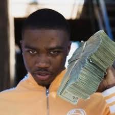 Derrick Doss's Instagram, Twitter & Facebook