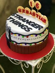 Torta Stranger Things Cake Desserts Food