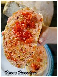 Proprio come le polpette di pane, ma per chi non può mangiare il pane, c'è modo gustare delle varianti, simili alla pappa al pomodoro, adatte anche ai celiaci: Finalmente Un Po Di Pane E Pomodoro Paneepomodoro