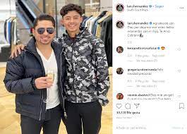 Maybe you would like to learn more about one of these? El Hijo De Larry Hernandez Ya Esta Mas Alto Que El Y No Es El Unico Famoso Al Que Le Pasa Famosos Univision