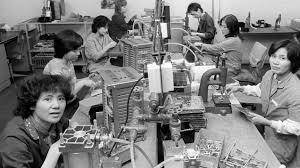 Es ist die muttersprache der vietnamesen (kinh) sowie eine zweite sprache oder erste sprache für andere ethnische gruppen in vietnam. Vietnamesen In Dresden Die Asiatischen Preussen Archiv