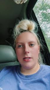 Amber Epting's Instagram, Twitter & Facebook