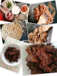 Fiszkoteka, your checked english malaysian dictionary! Rendang Tok A Malay Dish Best Eaten With Rice Cakes Or Glutinous Rice I Laboured 4 Hours To Make This I Thought I D Break My Fast From Almost Slurping On My Own