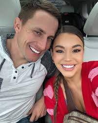 🩷❤️Forgot to share, we did indeed take a Valentine's Day picture together…  I also did re-wear my little target v-day sweater for the SECOND time this  week to get my monies worth