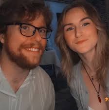 Hii all! Any beginner tips? What should I save/sell? I want to romance  hassian, is it weird to shepp him aswell? Also the elderwood is super  intimidating, I only have half my