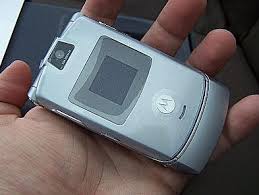 Enter your motorola v3xx information. Motorola Razr V3 Review The Gadgeteer