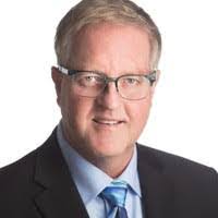 Julie Vold's Instagram, Twitter & Facebook