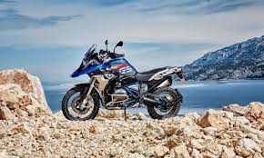 Bmw Gs 1200 Hd Wallpapers Free Download This Bmw Bikes R 1200gs Are Adventure Bikes Which Are Manufactu Bmw Motorbikes Classic Motorcycles Motorcycle Magazine
