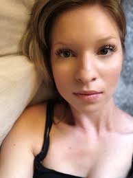 LASHES BY ANNA BEATRIZ