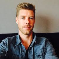 60+ perfiles de «John Stam»