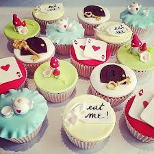 Today, i'm gonna show you how to prepare a distinctive dish, alice in wonderland . Wonderland Obsession Alice In Wonderland Cupcakes Disney Cupcakes Alice In Wonderland Cakes