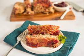 I only used 1 1/2 lbs of meat and. The 7 Secrets To A Perfectly Moist Meatloaf