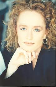 Heather Hixon's Instagram, Twitter & Facebook