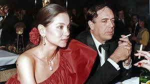 Desvela el truco de anna kournikova para pasar desapercibida durante su embarazo. El Lado Mas Personal De Isabel Preysler Su Boda Con Julio Iglesias 50 Anos Despues Divinity