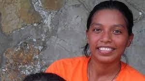 Mayra Crockett's Instagram, Twitter & Facebook