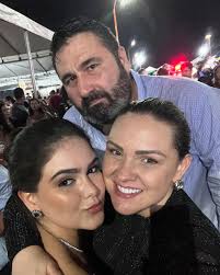 Paty Muraro (@paty_muraro) • Instagram photos and videos