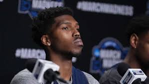 Darian DeVries's Son Expected to Transfer From West Virginia to Indiana