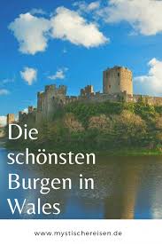 Wales packs a lot of scenic beauty into its compact size. Die Schonsten Burgen In Wales Wales Sehenswurdigkeiten Wales Urlaub Wales