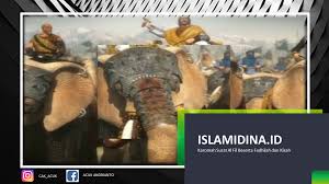 Surat al fiil diturunkan sesudah surat. Karomah Dan Khasiat Surat Al Fiil Beserta Fadhilah Dan Kisah Islamidina Portal Islam