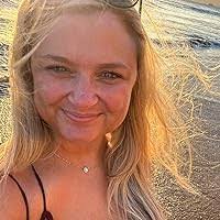 Alyssa Day's Instagram, Twitter & Facebook