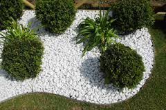 Pin De Maria Barba En Home Garden Eyiz Jardines Jardin Con Piedras Senderos De Jardin