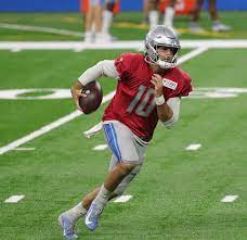 17 hours ago · detroit lions quarterback david blough could be excused for being distracted at training camp. Detroit Lions Waive David Blough Keep 2 Qbs On 53 Man Roster