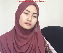 Pernah beberapa kali merakamkan lagu saduran bersama membuatkan mereka ingin muncul dengan single duet. Artis Kampung Saya Tak Kisah Wany Hasrita Saya Tidak Kisah Apapun Gelaran Yang Ingin Diberikan Demikian Kata Wany Has Gadis Gadis Cantik Artis Beautiful