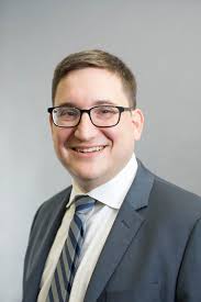 Jonah Perlin's Instagram, Twitter & Facebook