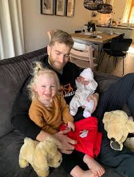 Find the latest michael de leeuw news, stats, transfer rumours, photos, titles, clubs, goals scored this season and more. Michael De Leeuw Voor De Tweede Keer Vader Fc Emmen